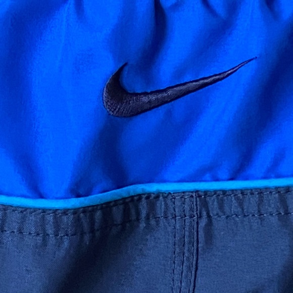 Nike Men’s Size XXL Blue And Print Panel Swim Trunks Side Pockets Lined - Picture 7 of 7